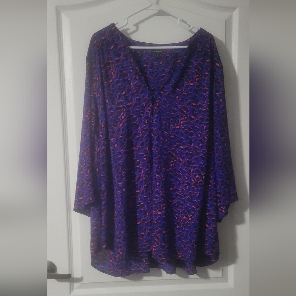 Torrid Blue 3/4 Sleeve Top